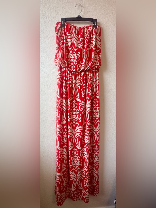 Dresses & Skirts - Boutique Strapless Floral Maxi Dress Size Large.